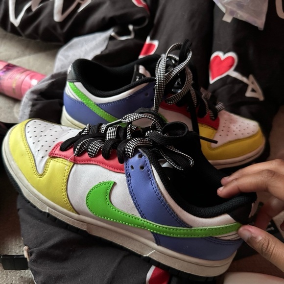 Nike Dunks - Picture 1 of 3